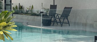 Serene 1-bedroom chalet with Pool and Water play in charming Diriyah