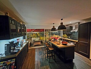 Parrilla de estufa y lavavajillas 