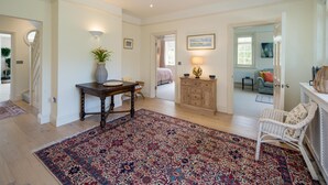 Interior - Nine Buoys - sleeps 10 guests near the beach (Bembridge)