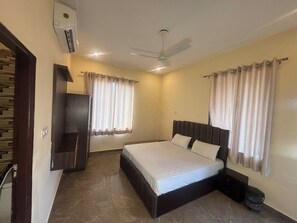 Chambre Deluxe Double ou avec lits jumeaux, vue jardin | Wi-Fi gratuit