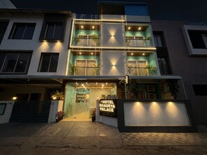 Exterior - Hotel Shaurya Palace (Indore)