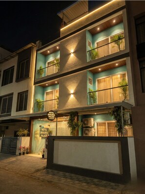 Exterior - Hotel Shaurya Palace (Indore)