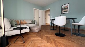 Living area - 30s charm in a central location (Ludwigsburg)