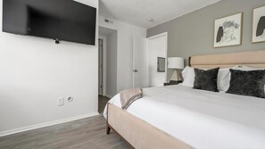 1 bedroom, individually decorated, individually furnished - Landing Beautiful 1bd, Gym, Clubhouse (Winston-Salem)