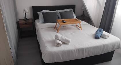 Brand new BREST apartment in secure building