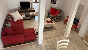 Living area - Typical house / apartment 90 m2 in the heart of the old town of Sartène (Sartène)