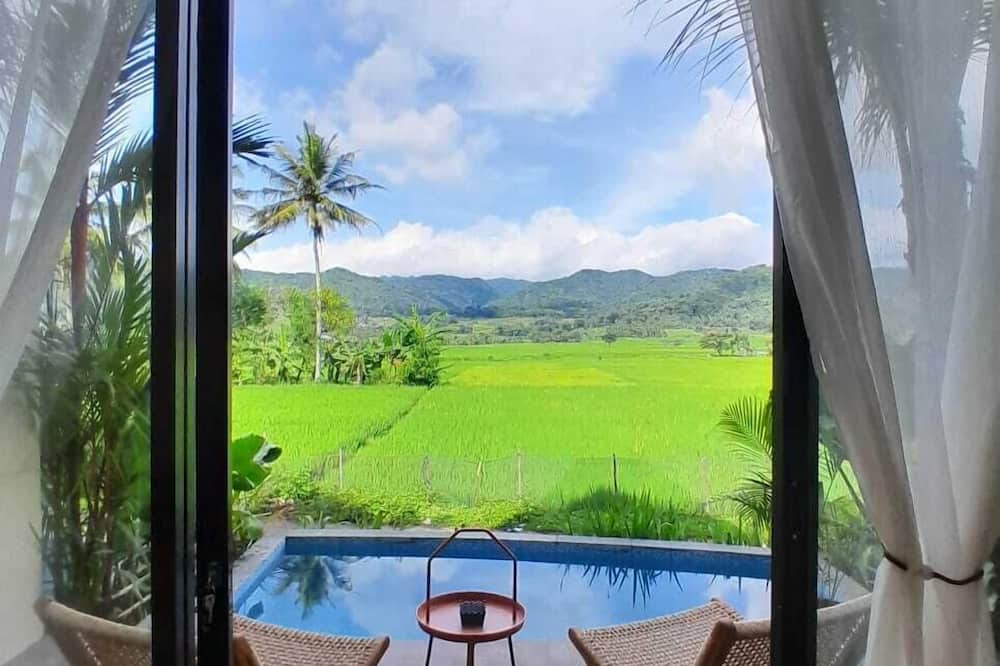 Kembang Menoreh Villa