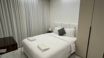 Apartment, 1 Bedroom, Accessible, Smoking | 1 bedroom