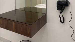 Interior - Boulevard Comfort Haven, apt With Stunning Veiw (Amman)
