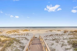 Beach - Walk to the beach at this highly sought after 2 bedroom condo! (St. Augustine)