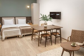Laptop workspace, iron/ironing board, free WiFi, bed sheets