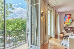 Apartment | Interior - Luxurious Apartment AC Saint Germain des Pres (Paris)