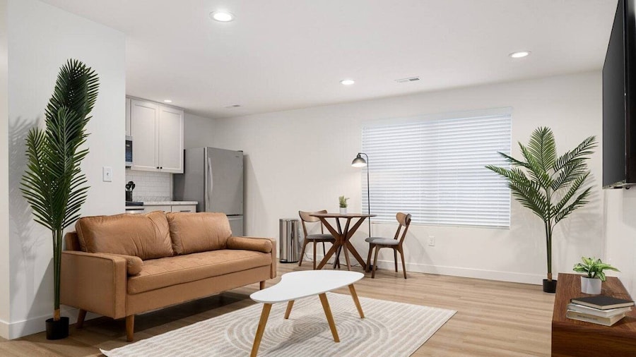 The Silo 1 - Traveler's Haven