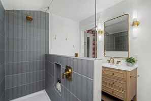 Haartrockner, Handtücher