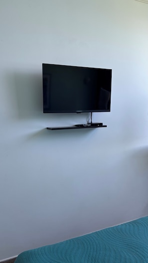 Tabla de planchar con plancha y internet 