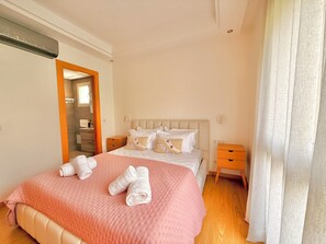 Iron/ironing board, WiFi, bed sheets - The Dar Zouina with garden and pools/beach access in Taghazout Bay (Tamraght)