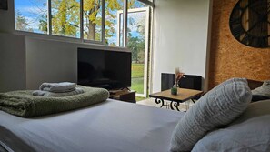 1 bedroom, Internet, bed sheets - Urban & green stay: downtown and nature (Pau)