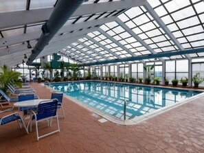 Indoor pool - Spacious 2 BR 2 Bath Condo Ocean Front  with Pool, WiFi, Gameroom, Tennis (Ocean City)