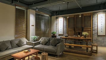Sala de estar en el lobby