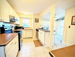 Microwave, oven, stovetop, dishwasher