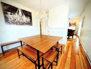 Dining - Hot Tub! Arcade! Walk to Everything! Historic home perched atop Main Street! (Luray)