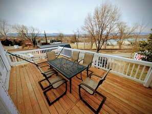Outdoor dining - Hot Tub! Arcade! Walk to Everything! Historic home perched atop Main Street! (Luray)