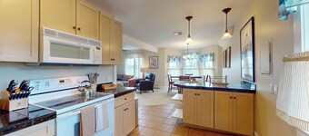 2-bedroom Apartment in Beautiful Stonington Boro