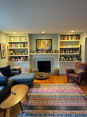 Interior - Spacious 5-bedroom house in serene Montclair, close to NYC and World Cup arena (Montclair)