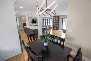 Dining - Modern 3BR West Omaha, Private Pool now open, Fenced Yard, W/D, Pet-Friendly (Omaha)
