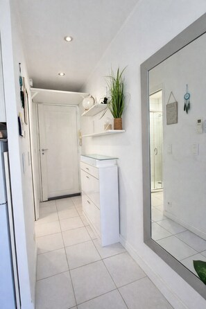 Interior - Studio with garden on the Croisette - Quiet & rare in Cannes (Cannes)