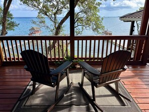 Property grounds - Dancing Oaks on the Ocean (Punta Blanca)