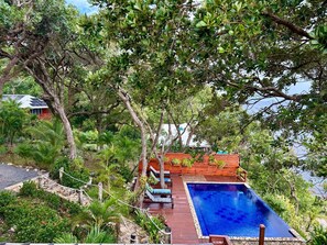 Outdoor pool - Dancing Oaks on the Ocean (Punta Blanca)