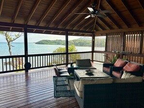 Property grounds - Dancing Oaks on the Ocean (Punta Blanca)