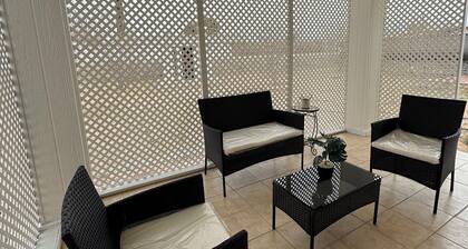 Clean and Comfortable 3BR house + Playroom