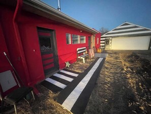 Exterior - Circus inspired lodging studio supporting community, creativity, and connection. (Salida)