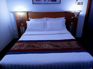 Soundproofing, free WiFi - Summer Land Hotel  (Manama)