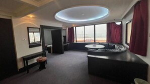 Kamar Keluarga | Interior