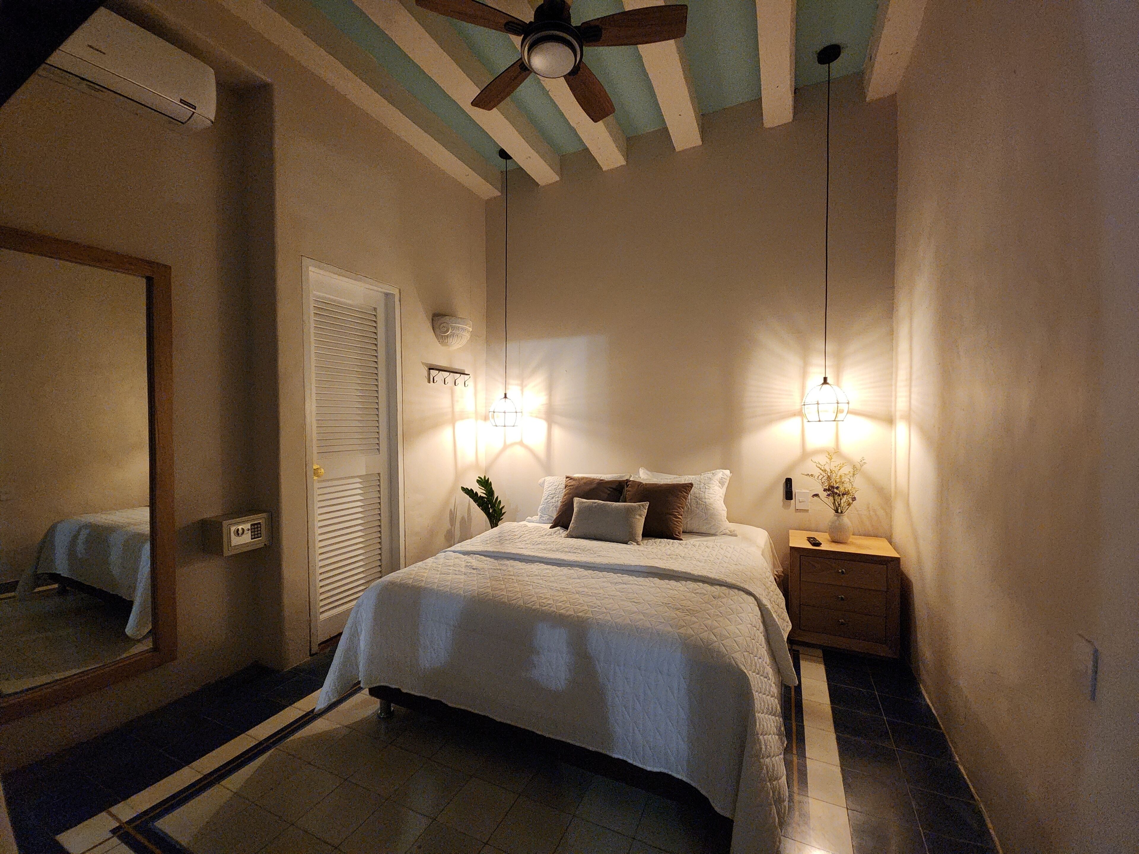 Iron/ironing board, WiFi, bed sheets