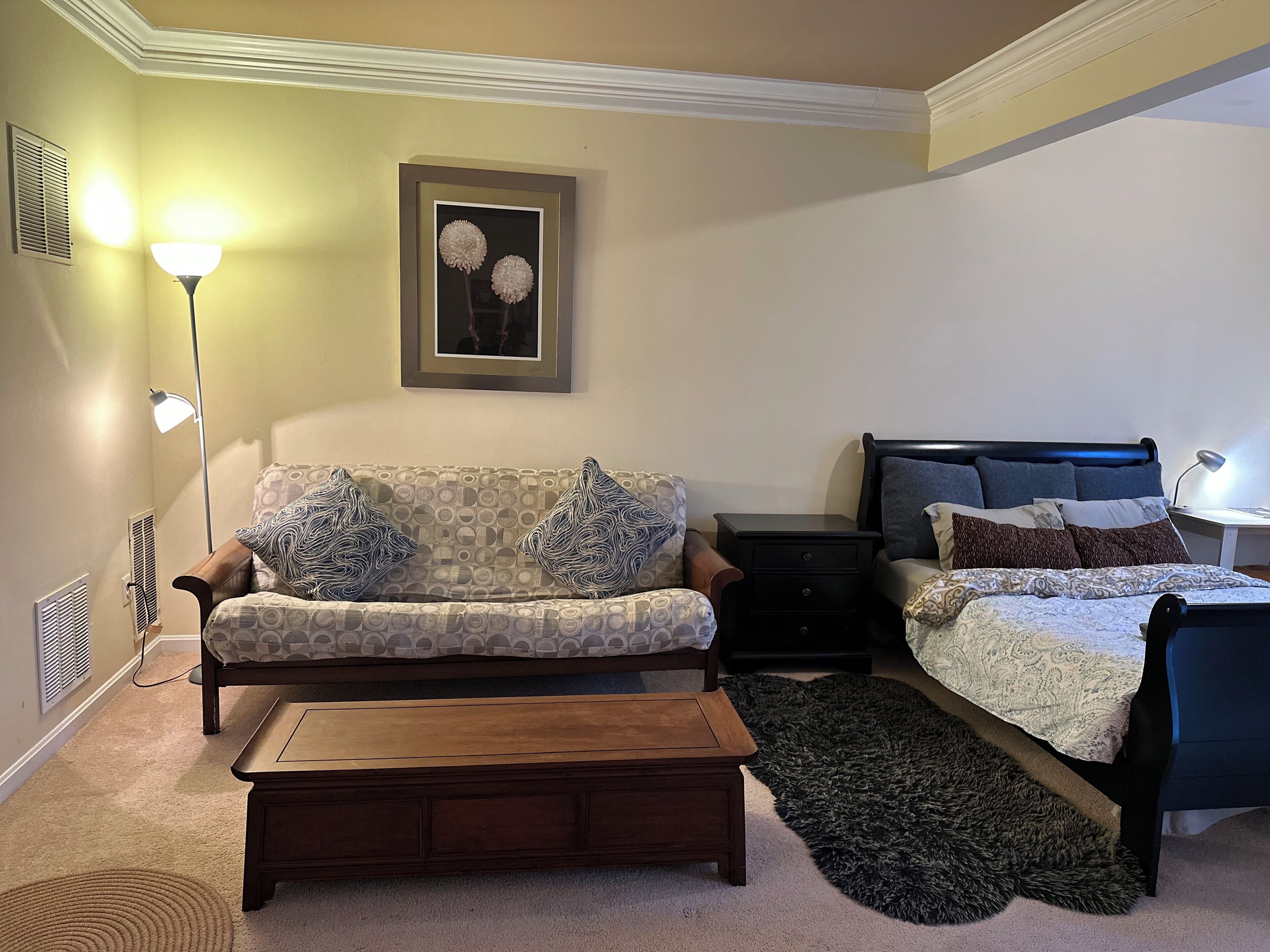 1 chambre, fer et planche à repasser, Wi-Fi, literie fournie