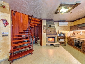 Deluxe Villa, Mountain View | Living area | Fireplace - Raikovski Livadi Mountain Villas (Pamporovo)