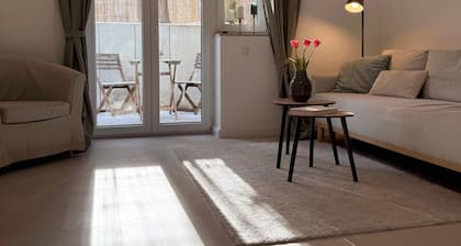Wohlfühl-Apartment mit schöner Terrasse | 2 Zimmer in Berlin-Köpenick
