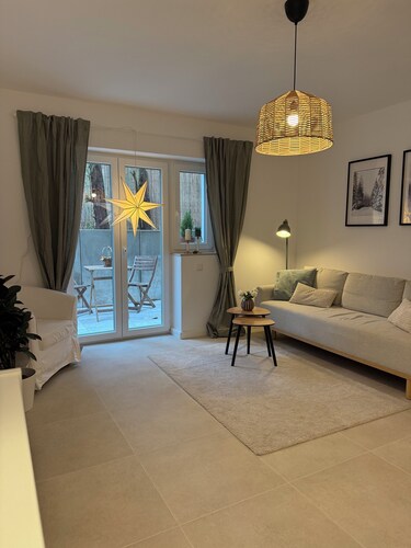 Feel-good apartment with beautiful terrace | 2 rooms in Berlin-Köpenick