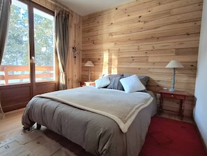 1 bedroom - Charming 2-Room Bright with Balcony in the Mountains (Bolquère)