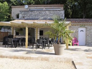 Restauration extérieure