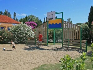 Children’s area - Mobile home with terrace in Saint-Cyprien (Saint-Cyprien)