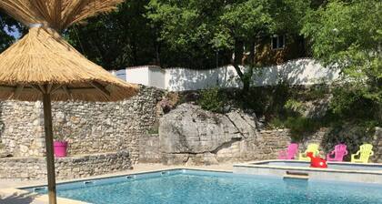 Chalet with Terrace in Vogüé - 6 People