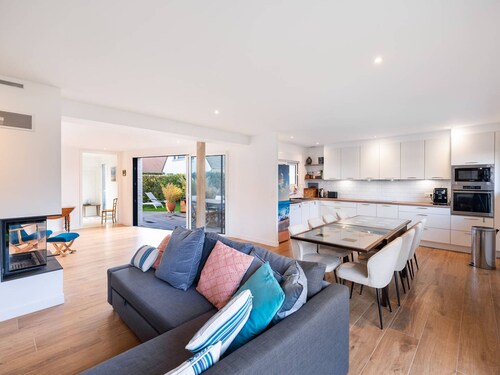 Charmante villa avec animaux acceptés, terrasse et Wi-Fi