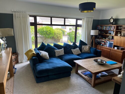 4 bedroom house short walk from beach