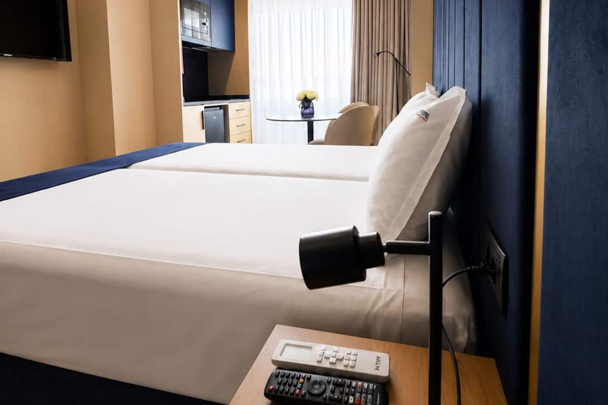 Cubrecamas, wifi gratis y ropa de cama 