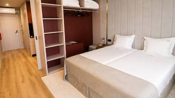 Cubrecamas, wifi gratis y ropa de cama